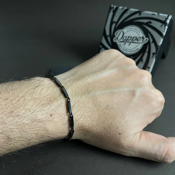 3mm_black_rice_link_stainless_steel_chain_bracelets_for_men_online_in_Pakistan_4