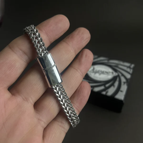 8mm_silver_stainless_steel_foxtail_bracelet_for_men_in_Pakistan_3