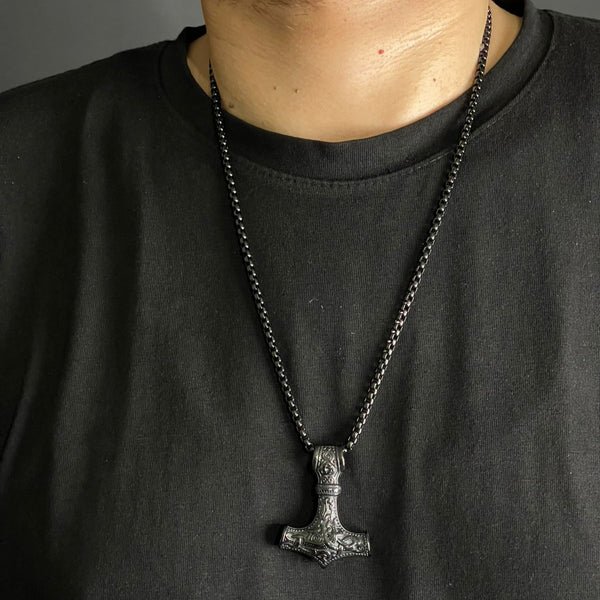 Viking_Mjolnir_Thor_s_Hammer_Pendant_Necklace_for_Men_Online_In_Pakistan_6